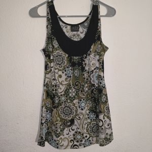 JKLA California Sleeveless blouse tank top paisley floral